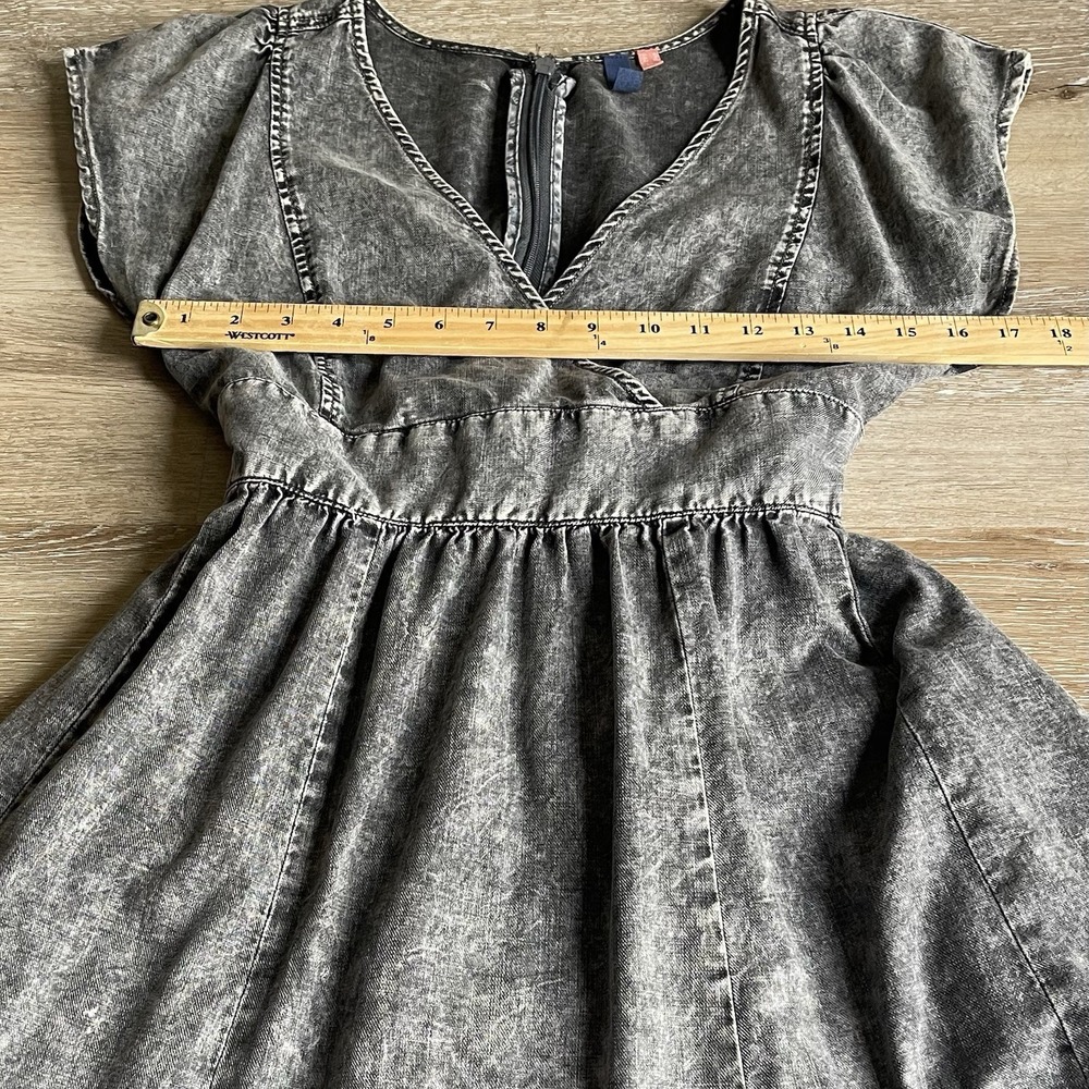 Pilcro Midi Denim Dress Womens 6 Gray Acid Wash Tiered Boho V-Neck Fit and Flare - Picture 5 of 11
